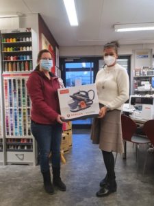 erster Preis Nähmaschinen Scherf Tombola